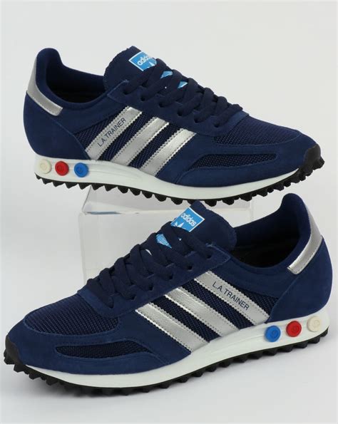 la trainer blue navy